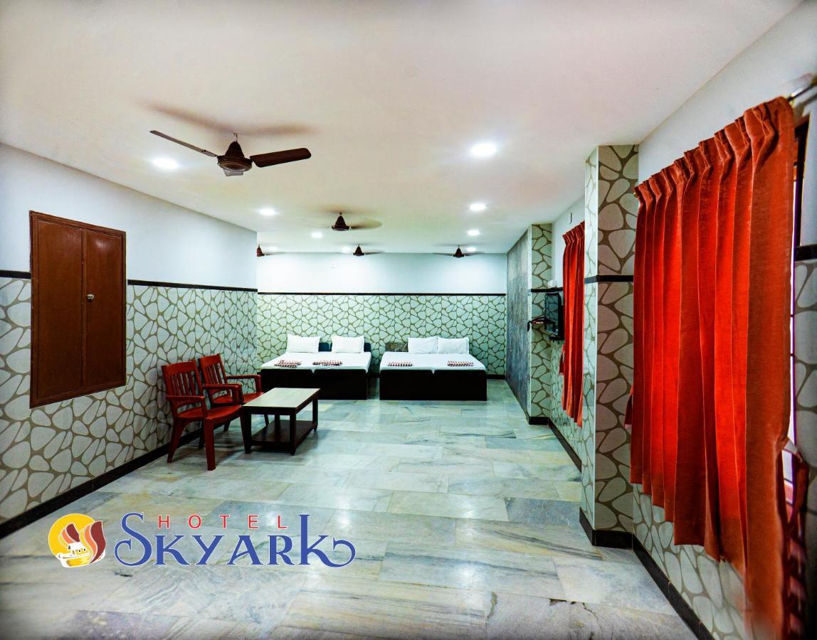 Hotel Skyark Komoryn Zewnętrze zdjęcie