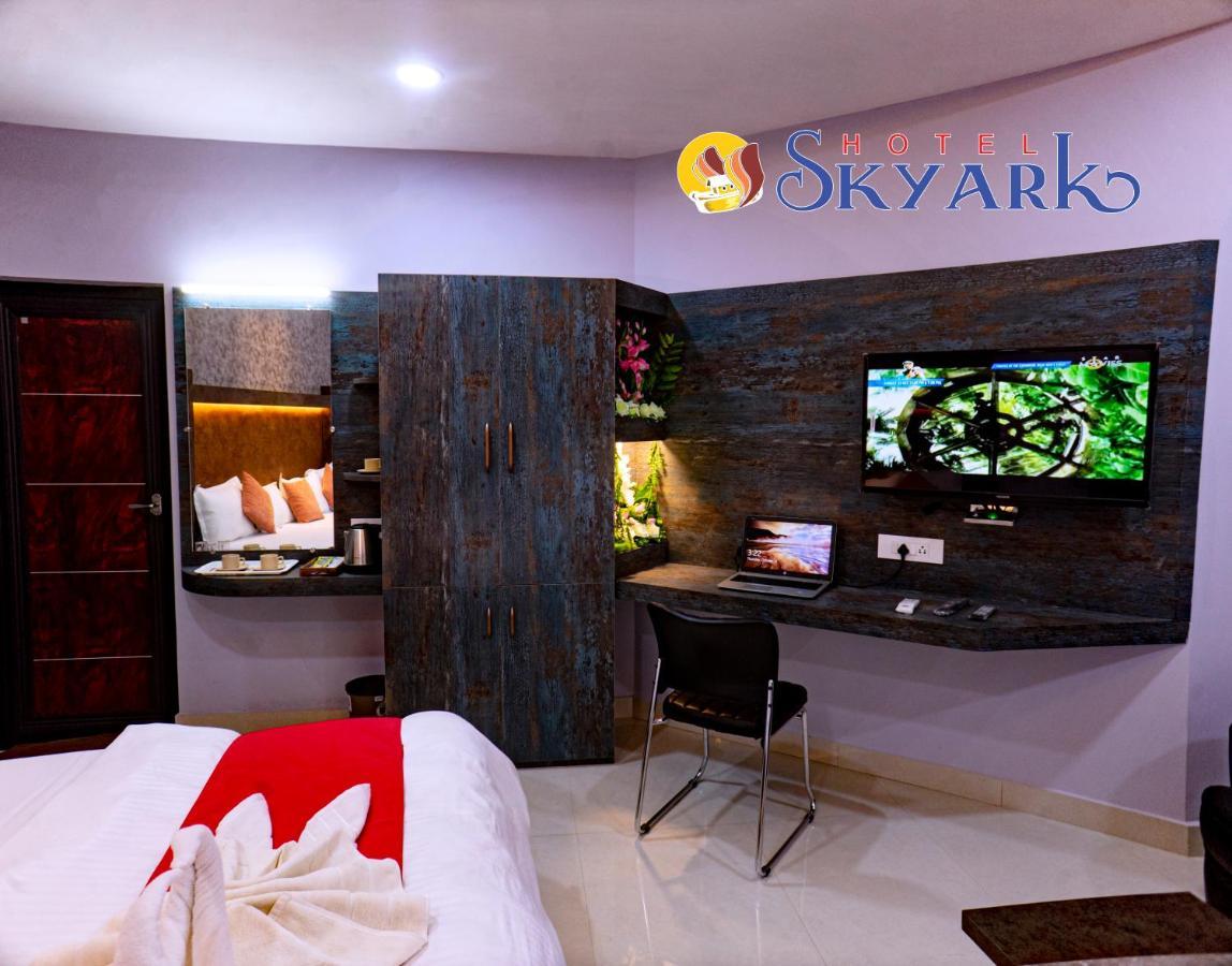 Hotel Skyark Komoryn Zewnętrze zdjęcie