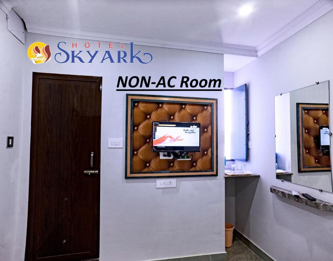 Hotel Skyark Komoryn Zewnętrze zdjęcie