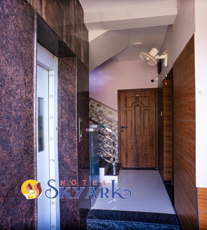 Hotel Skyark Komoryn Zewnętrze zdjęcie