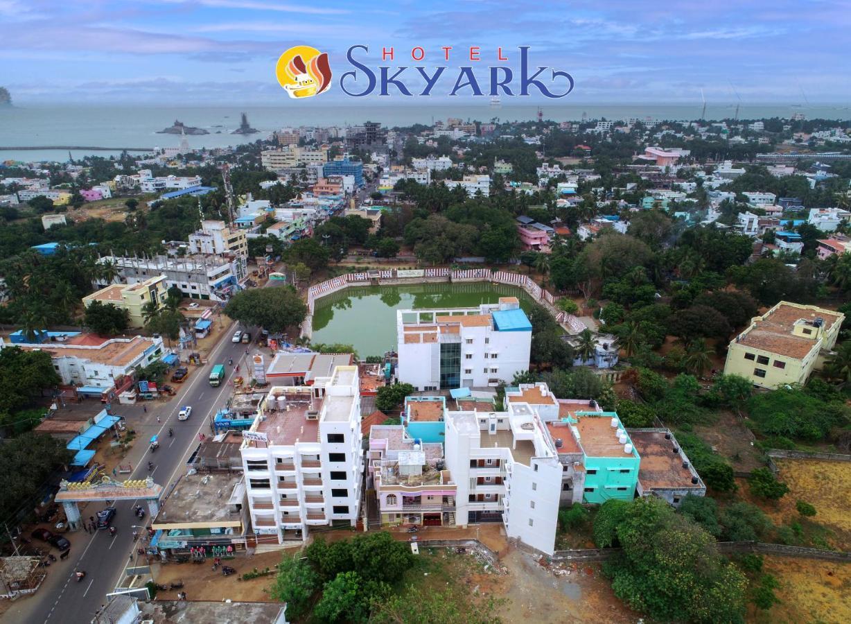 Hotel Skyark Komoryn Zewnętrze zdjęcie