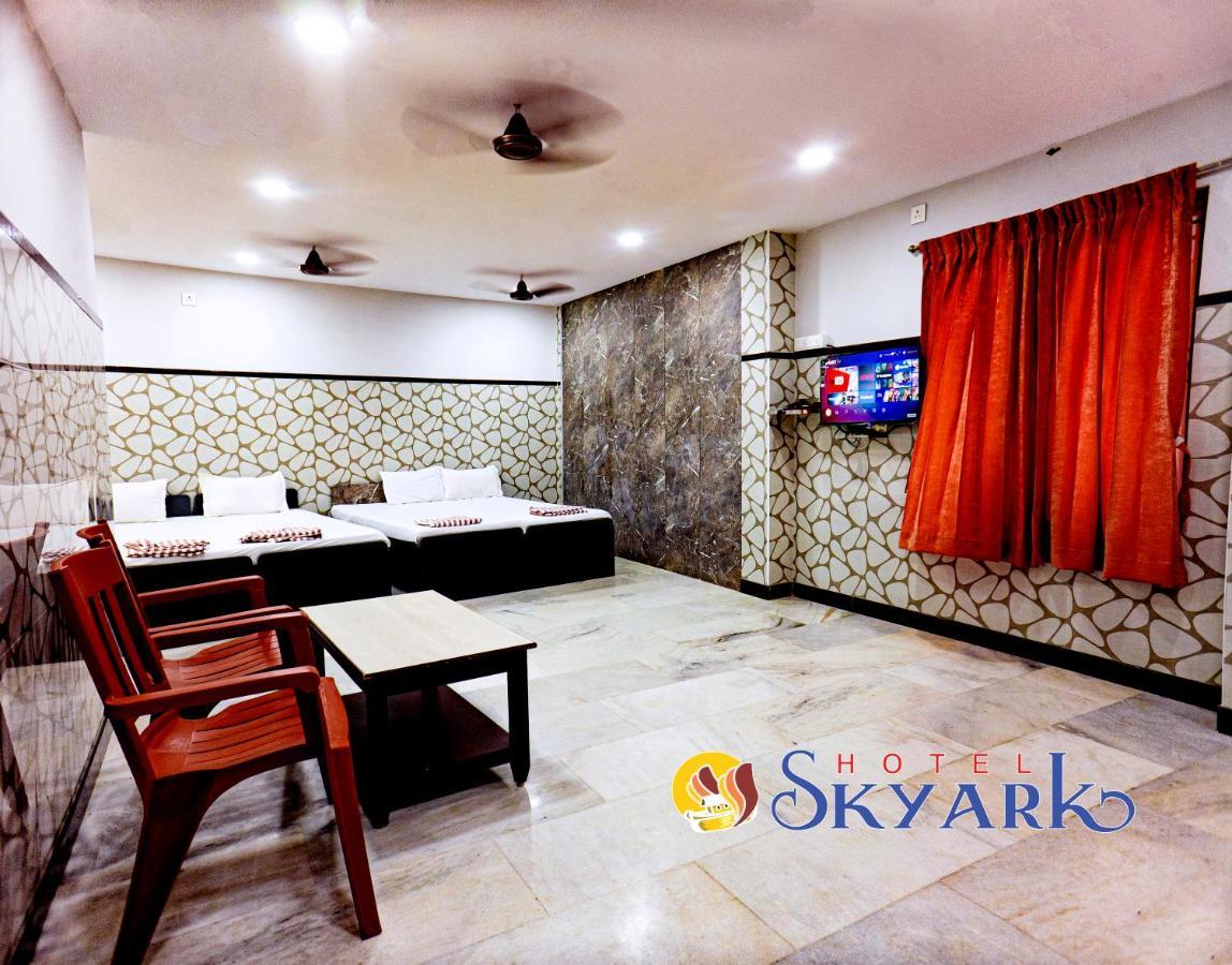 Hotel Skyark Komoryn Zewnętrze zdjęcie