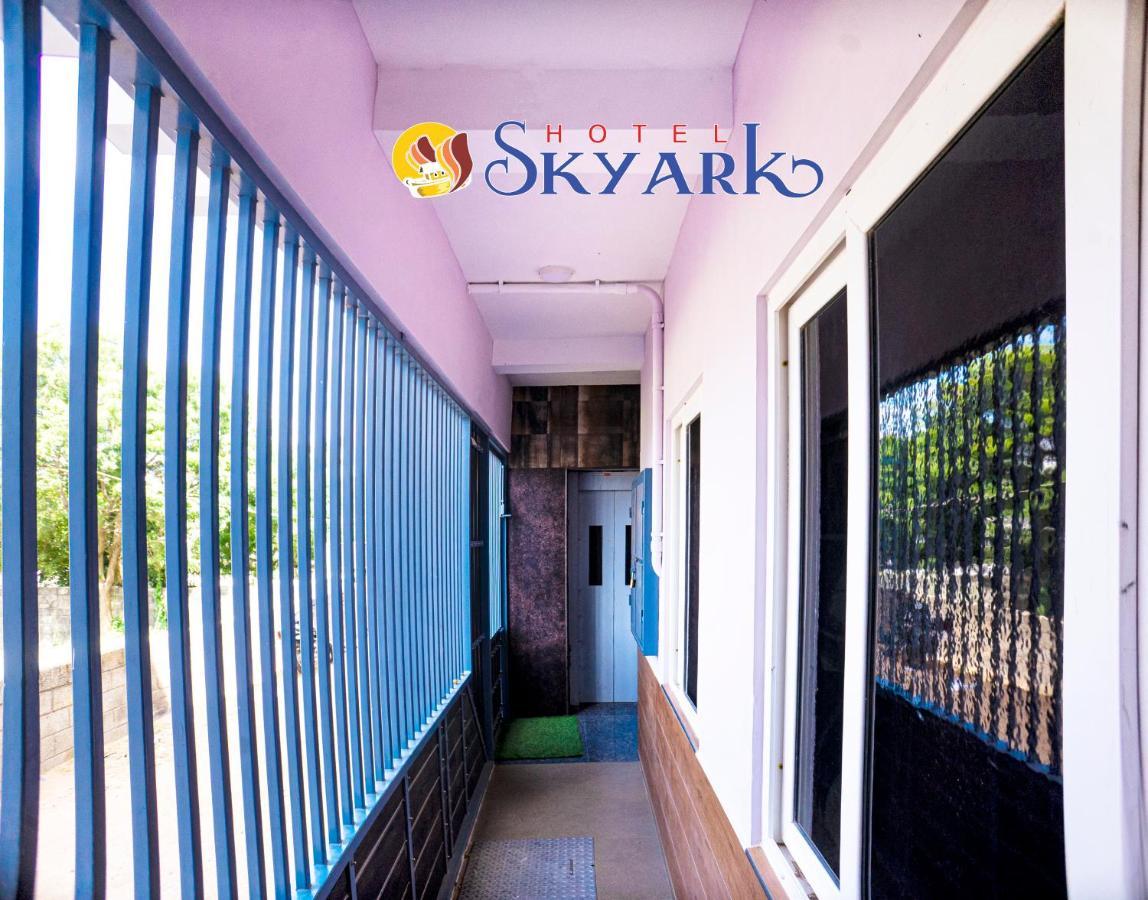 Hotel Skyark Komoryn Zewnętrze zdjęcie