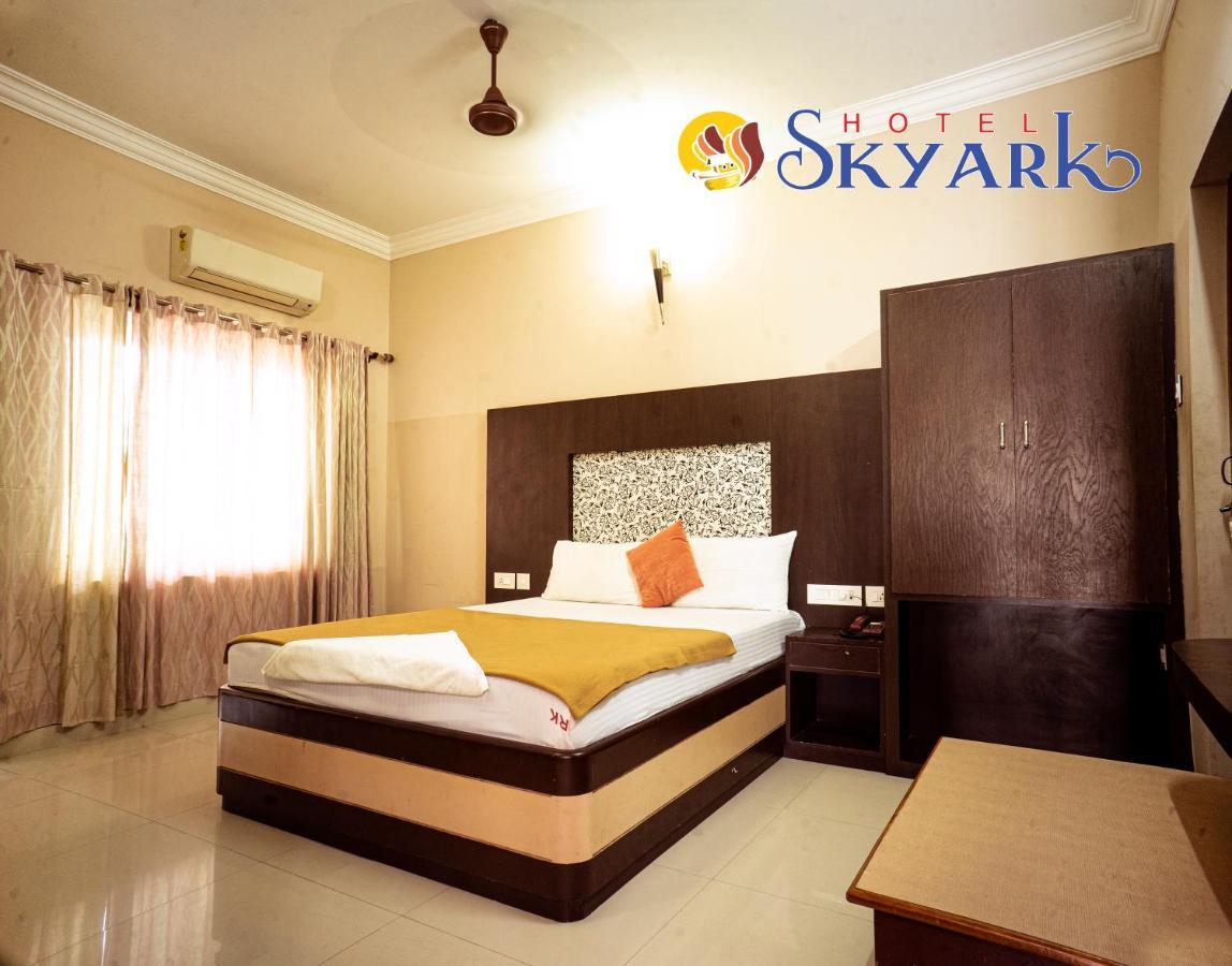 Hotel Skyark Komoryn Zewnętrze zdjęcie