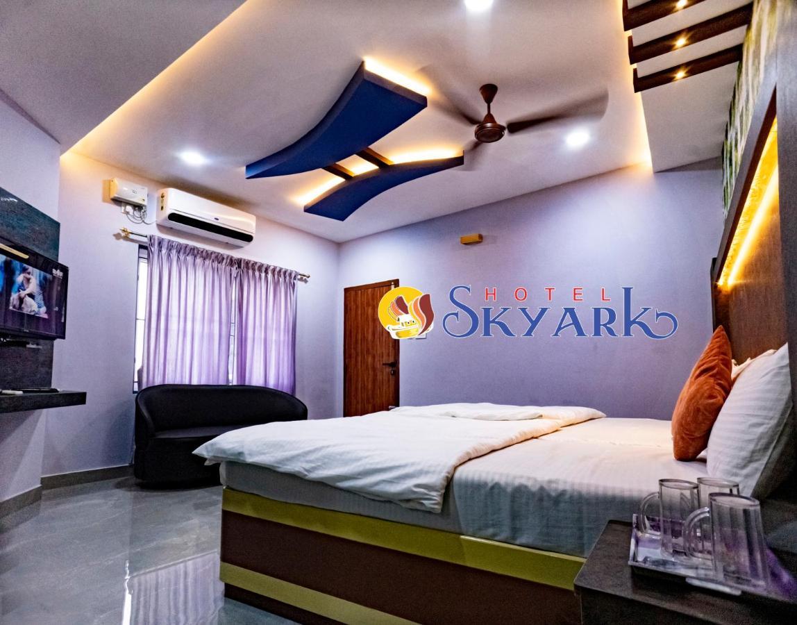 Hotel Skyark Komoryn Zewnętrze zdjęcie